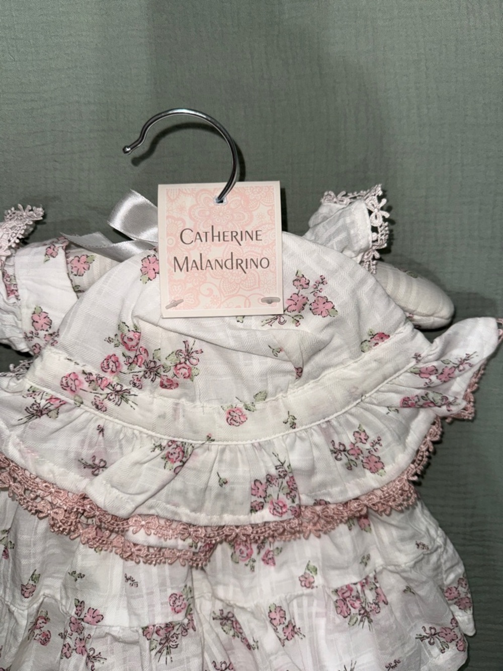 Catherine Malandrino White Baby Dress and Bonnet with Pink Floral Trim 3/6M - Picture 3 of 3